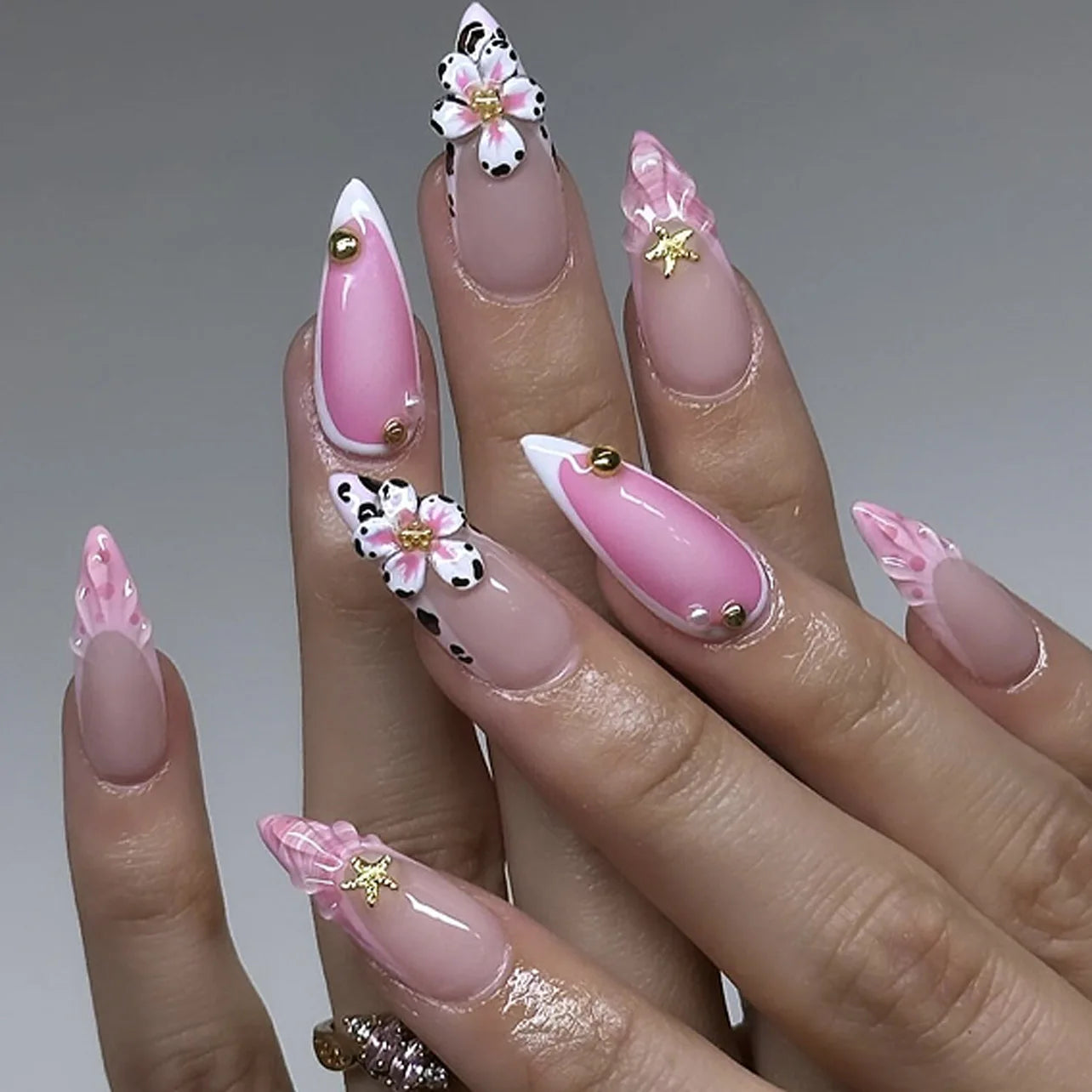 Luxury Floral Press On Nails featuring elegant floral designs and a resin gel finish for a polished look.